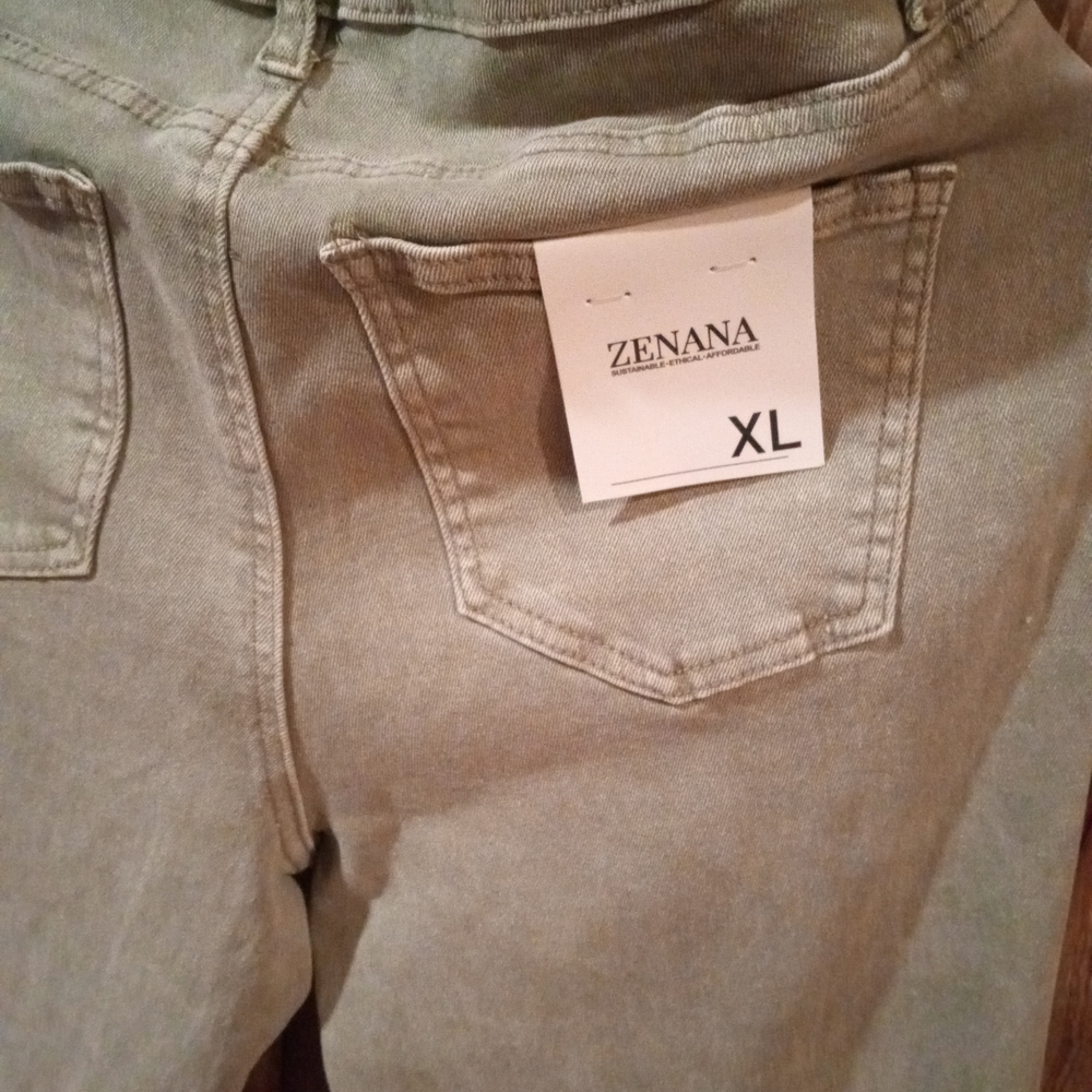 Zenana Outfitters Olive Green Women's Jeans - Picture 4 of 4
